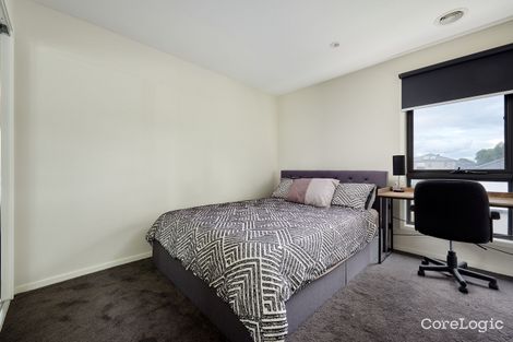 Property photo of 35 Lindwall Drive Cranbourne West VIC 3977
