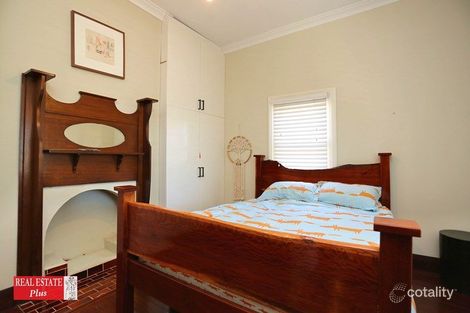 Property photo of 11 Pagnell Way Swan View WA 6056