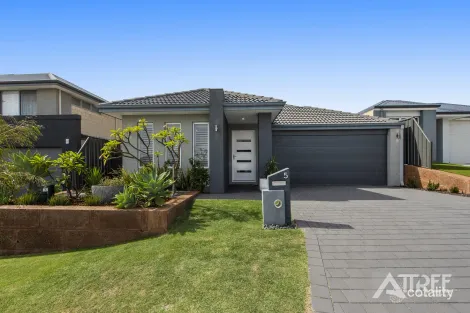 5 Claymore Pl, Piara Waters, WA 6112