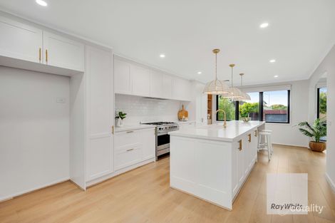 Property photo of 24 Snaefell Crescent Gladstone Park VIC 3043
