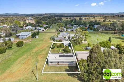 14 Warral St, Duri, NSW 2344