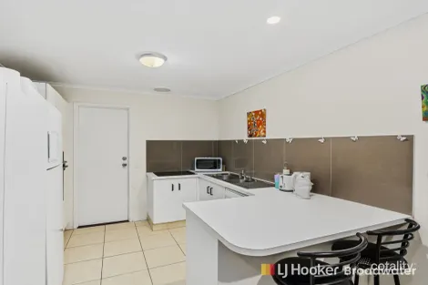 Property photo of 1/194 Whiting Street Labrador QLD 4215