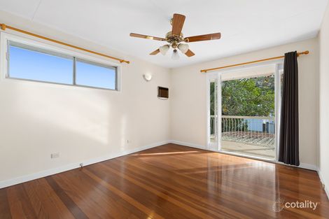 Property photo of 26 Fallbrook Street Kenmore QLD 4069