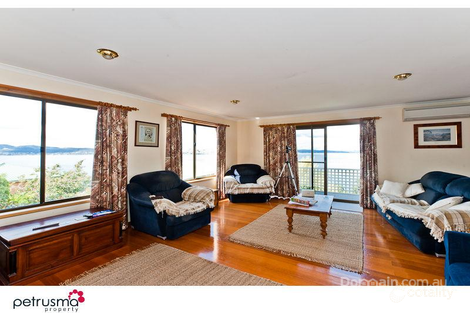Property photo of 14 Pauldon Drive Sandy Bay TAS 7005