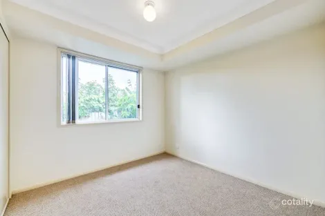 Property photo of 42 Benjamina Circuit Regents Park QLD 4118