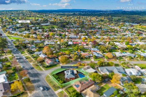 Property photo of 13 Plumpton Road Kooringal NSW 2650