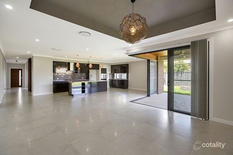 Property photo of 9 Burgundy Way North Tamworth NSW 2340
