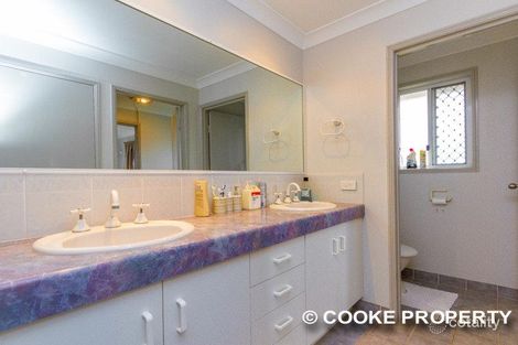 Property photo of 33 Rosewood Drive Norman Gardens QLD 4701