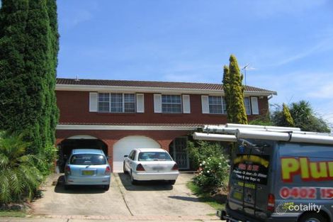 7 Ord Cl, Bossley Park, NSW 2176