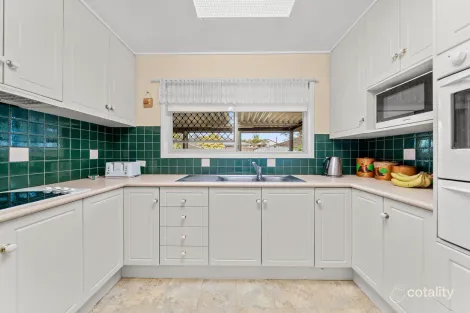 Property photo of 5 Starcross Street Macgregor QLD 4109