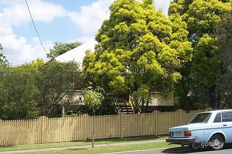 94 Oxley Station Rd, Oxley, QLD 4075