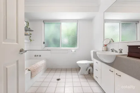 Property photo of 27/519 Tingal Road Wynnum QLD 4178