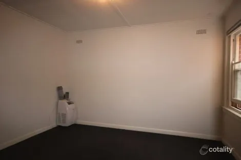 Property photo of 1/441 Centre Road Bentleigh VIC 3204