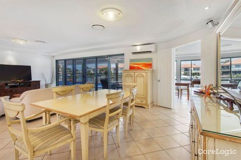 Property photo of 11 Chesterfield Place Runaway Bay QLD 4216