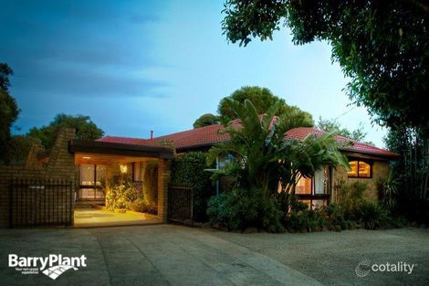 2 Harmer Rd, Hallam, VIC 3803