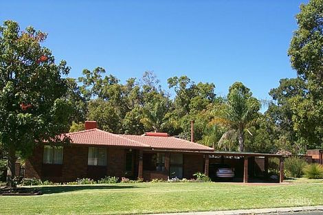 26 Heslop Rd, Lesmurdie, WA 6076