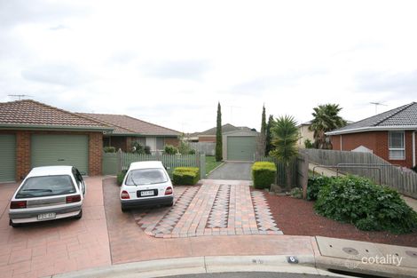 6 Hayes Ct, Lovely Banks, VIC 3213