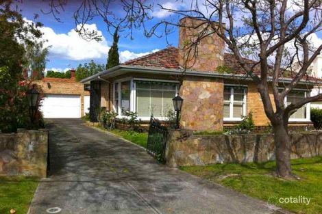 18 Kent Ct, Toorak, VIC 3142