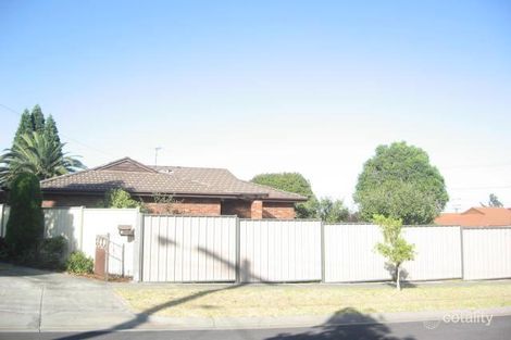 1 Ayton Ct, Noble Park North, VIC 3174