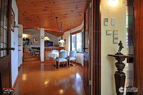 Property photo of 1 River Way Salter Point WA 6152