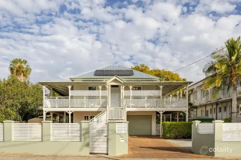 Property photo of 15 Lockhart Street Woolloongabba QLD 4102