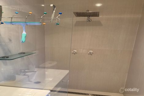 Property photo of 55 King Street Urangan QLD 4655