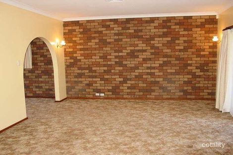 Property photo of 18 Sherwood Drive Balgownie NSW 2519