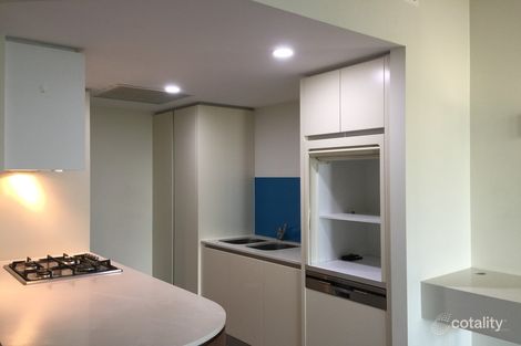 Property photo of 48/28 Bayview Street Runaway Bay QLD 4216