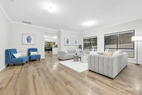Property photo of 11 Crestwood Place Yarra Junction VIC 3797