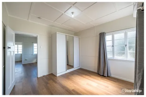 Property photo of 222 Victoria Berserker QLD 4701