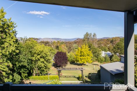 Property photo of 8 Bundara Crescent Tumut NSW 2720