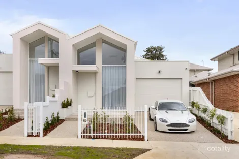 7 NICHOLSON AVE, RESERVOIR, VIC 3073