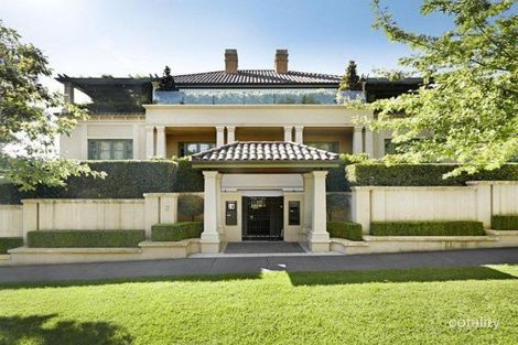Property photo of 3/2 Lansell Road Toorak VIC 3142