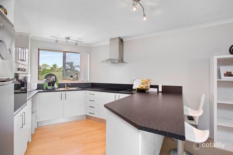 Property photo of 10/15 Huth Street Labrador QLD 4215