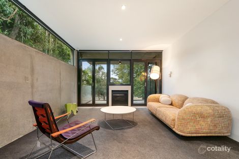 Property photo of 16 Winifred Crescent Toorak VIC 3142