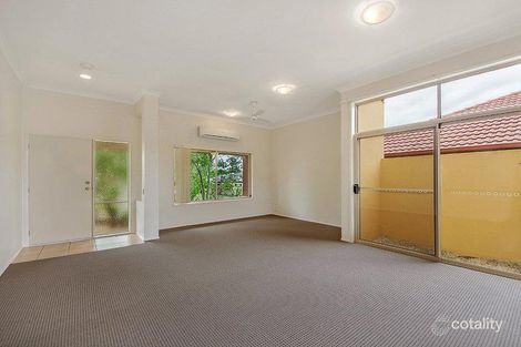 Property photo of 2 Hillbrook Place Varsity Lakes QLD 4227