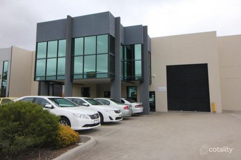 94 Lambeck Dr, Tullamarine, VIC 3043