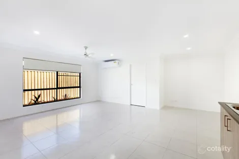 Property photo of 23 Meredith Crescent Baringa QLD 4551