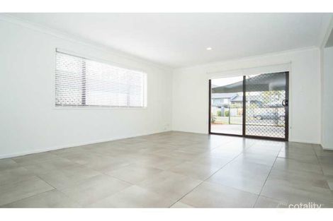 Property photo of 26 Ashgrove Avenue Runaway Bay QLD 4216