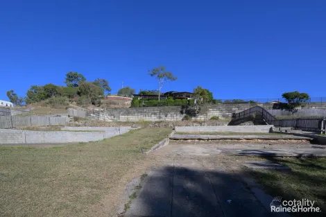 39 Agnes St, South Gladstone, QLD 4680