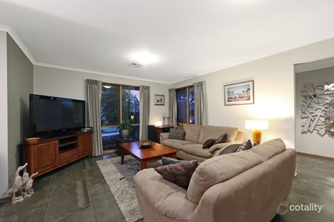 Property photo of 39 Segarta Circuit Ferntree Gully VIC 3156
