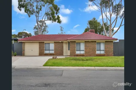 2 WECOMA CT, CRAIGMORE, SA 5114