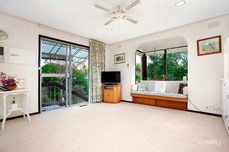 Property photo of 26 Folkstone Crescent Ferntree Gully VIC 3156