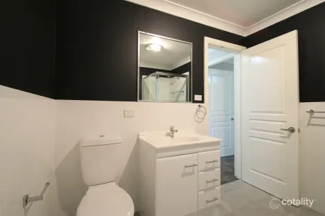 Property photo of 2/131A Anson Street Orange NSW 2800