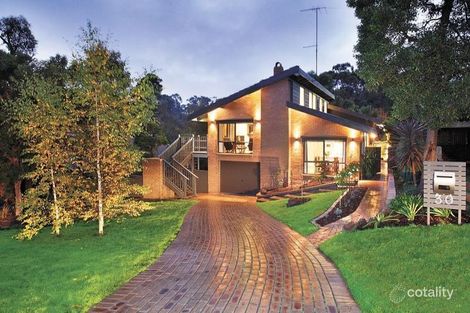 Property photo of 30 Pindari Drive Mount Clear VIC 3350