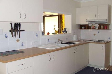 4 Wentworth Ct, Redbank Plains, QLD 4301