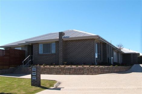 2/12 Alexander Ave, Highfields, QLD 4352