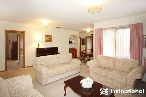 Property photo of 2 County Drive Berwick VIC 3806
