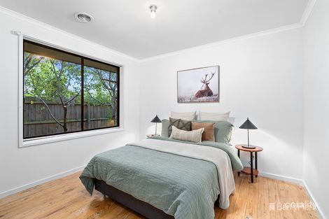 Property photo of 3 Tulong Close Mooroolbark VIC 3138