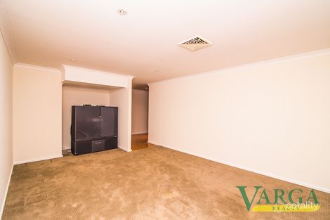 Property photo of 2 Kilbride Close Waterford WA 6152